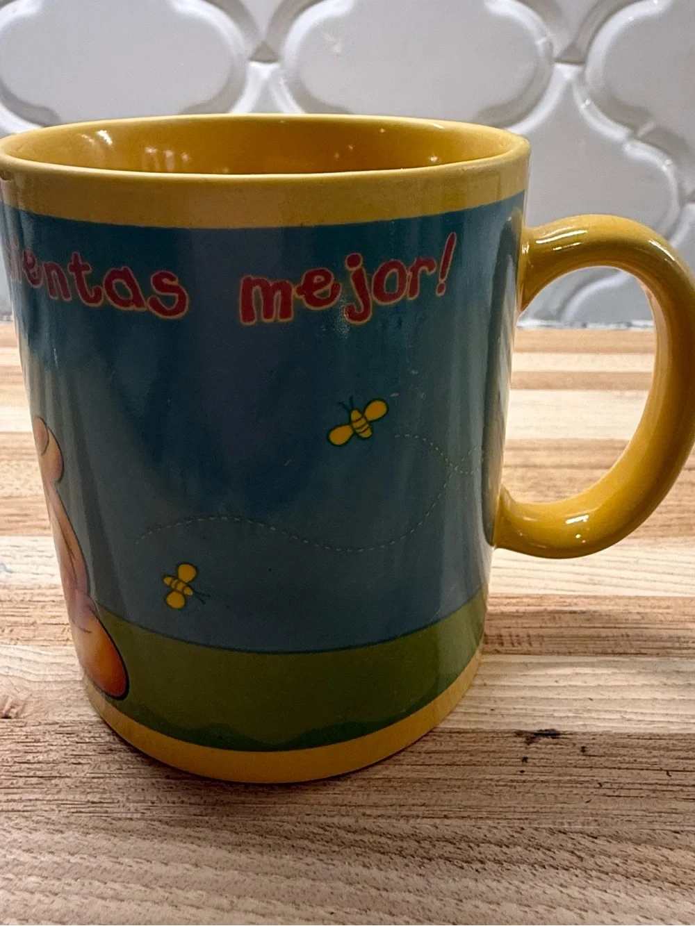 Vintage Disney Store Winnie the Pooh Ceramic Mug Spanish Text 